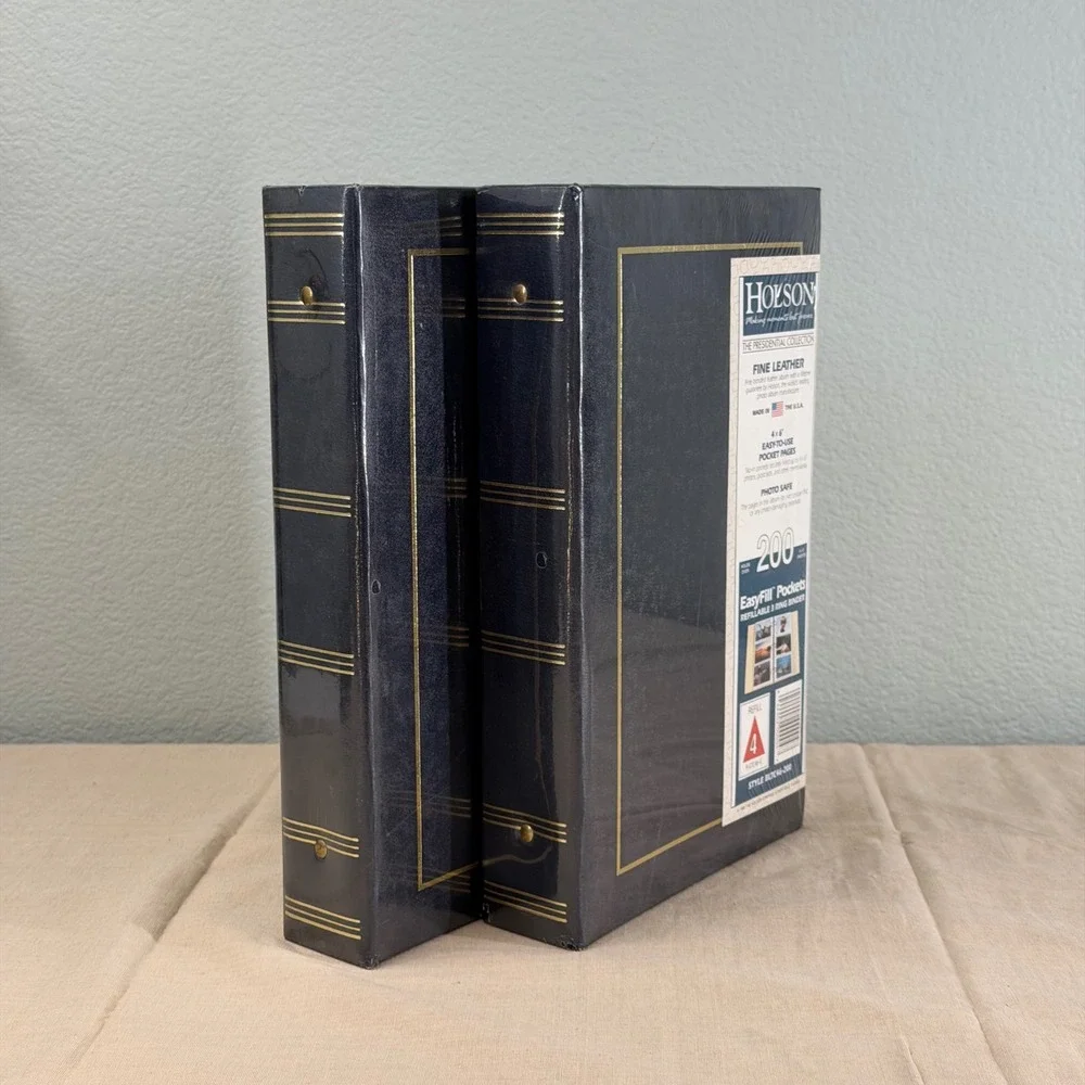 Holson Presidential Collection Navy Bonded Leather 4x6 Photo Album Set of 2